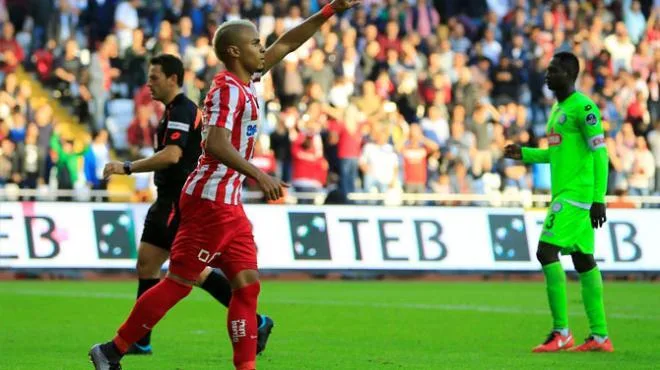 Danilo, Antalyaspor’dan ayrılmak istiyor