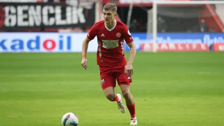 Antalyaspor'da yabancılara yol göründü
