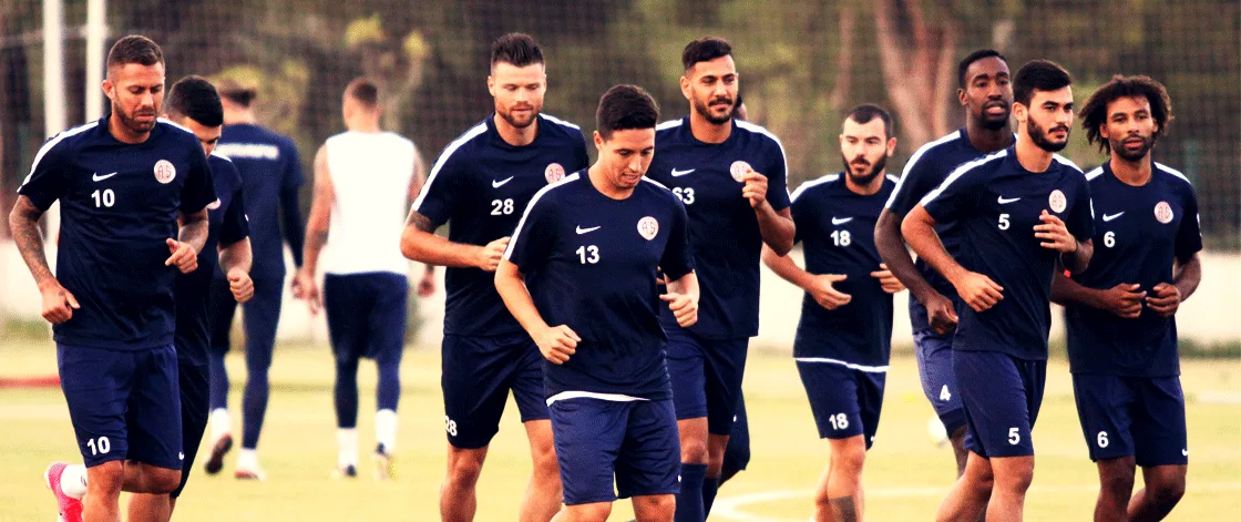 Antalyaspor’un Sivasspor maçı kamp kadrosu açıklandı