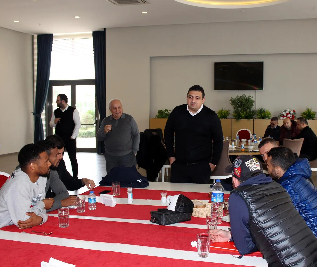 Ali Şafak Öztürk: Sezon sonunda kimsenin alacağı kalmayacak