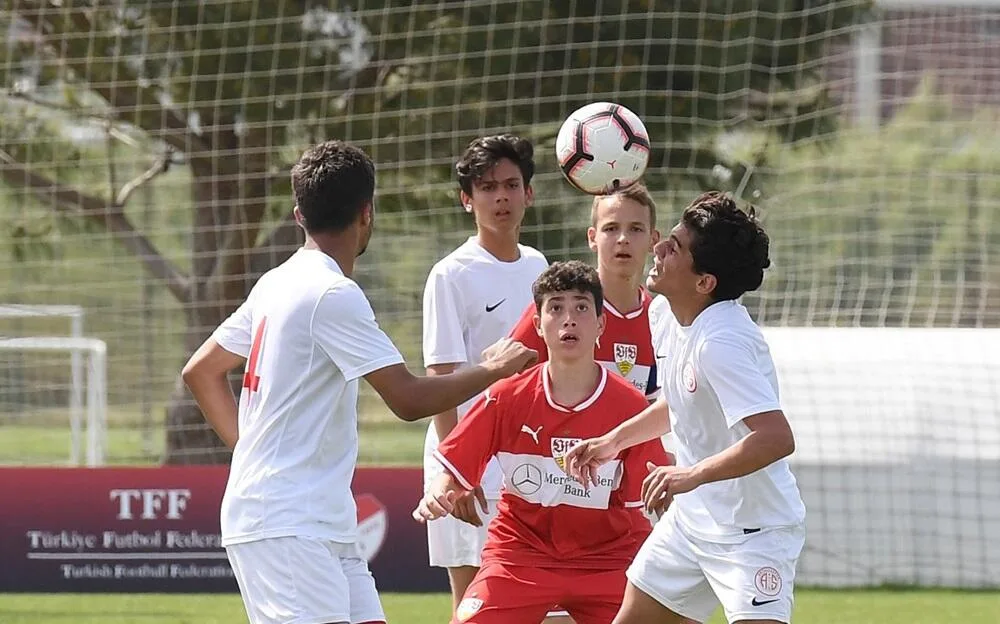 Antalyaspor Gençlik Turnuvası’nda 4. oldu