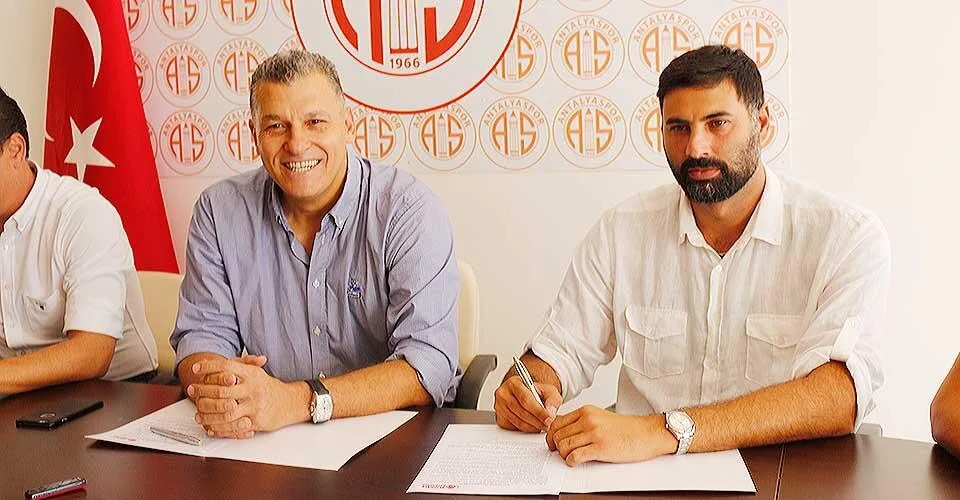 Arda Vekiloğlu’ndan taraftara mesaj!
