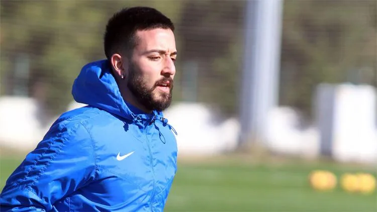 Tarık Çamdal 1 yıl daha Antalyaspor’da