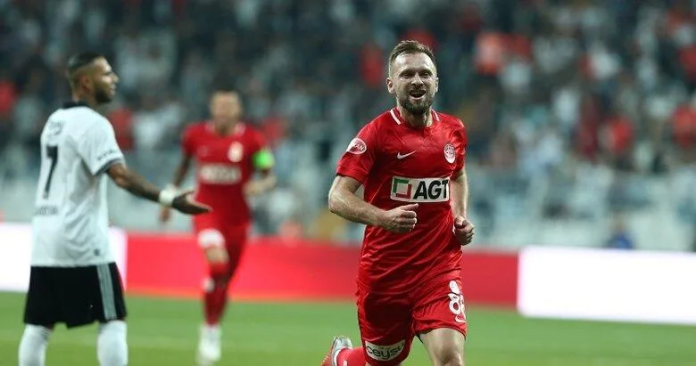 Göztepe Hakan Özmert’i istiyor