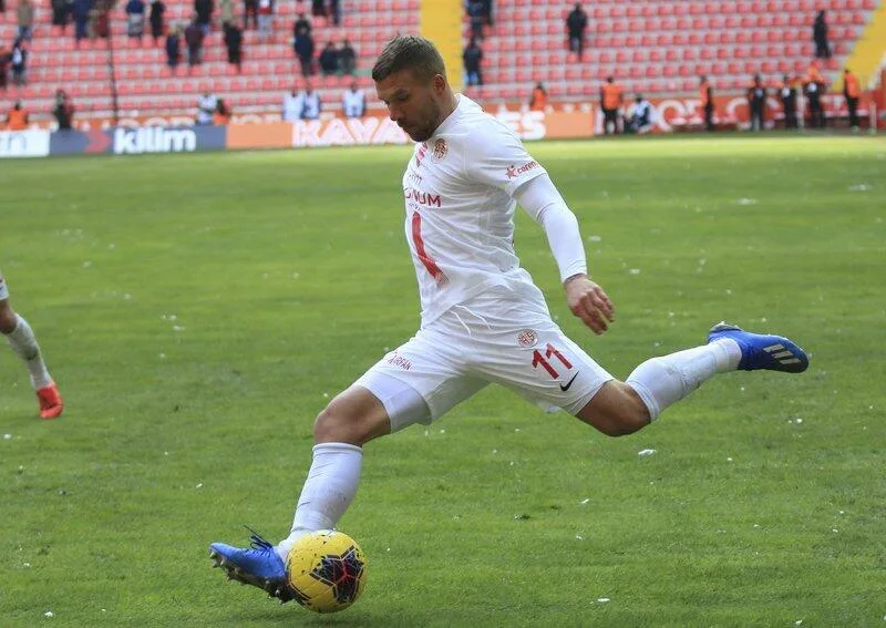 Antalyaspor, Bild’in manşetine yerleşti