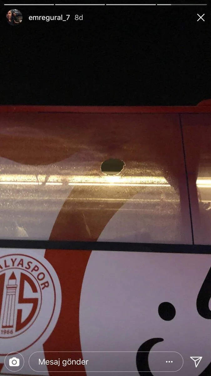 Antalyaspor otobüsüne yapılan taşlı saldırı