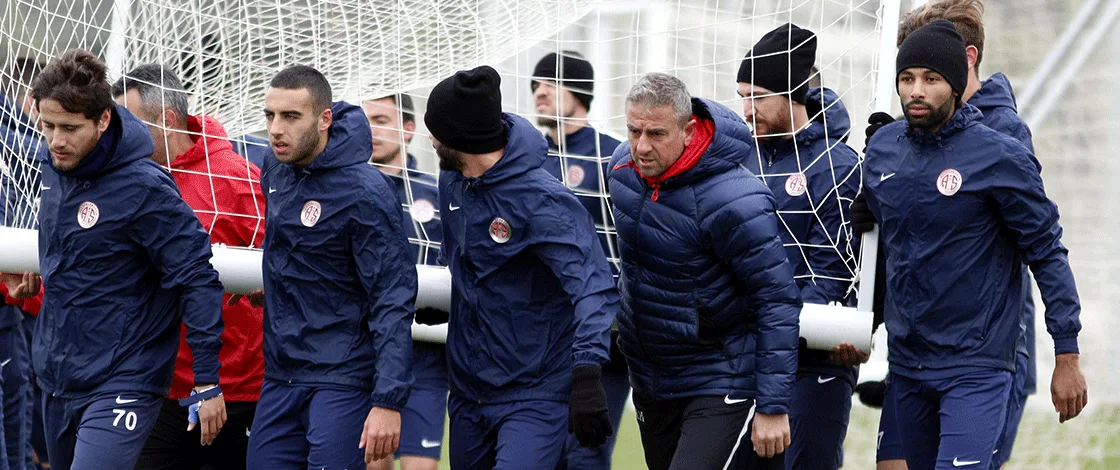 Antalyaspor, Akhisar hazırlıklarını sürdürüyor