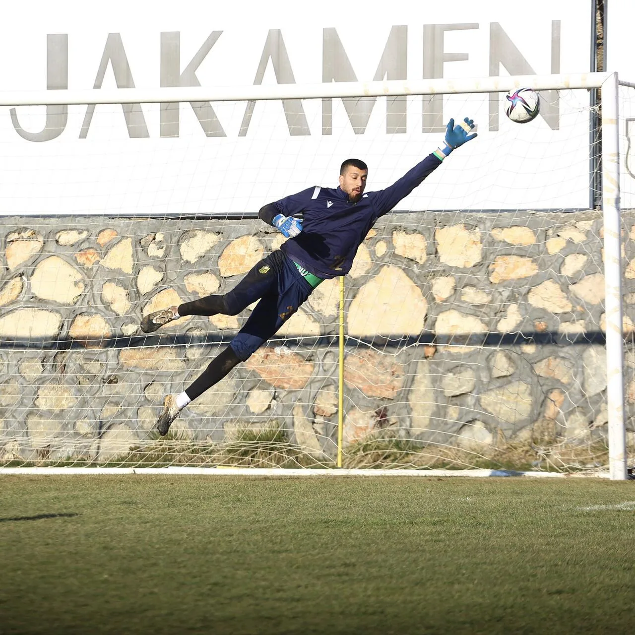 Antalyaspor Abdulsamed Damlu’nun peşinde