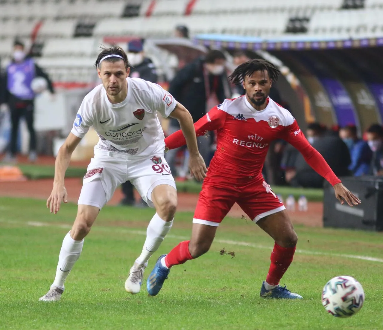 Antalya Stadyumu’nda bazı koltuklar kaldırılıyor