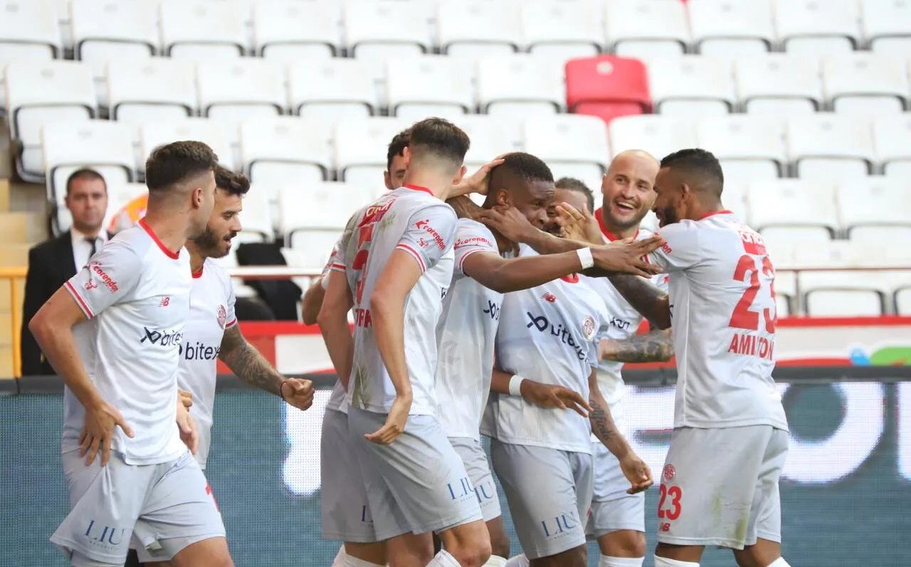 FTA Antalyaspor 1 – 0 Altay