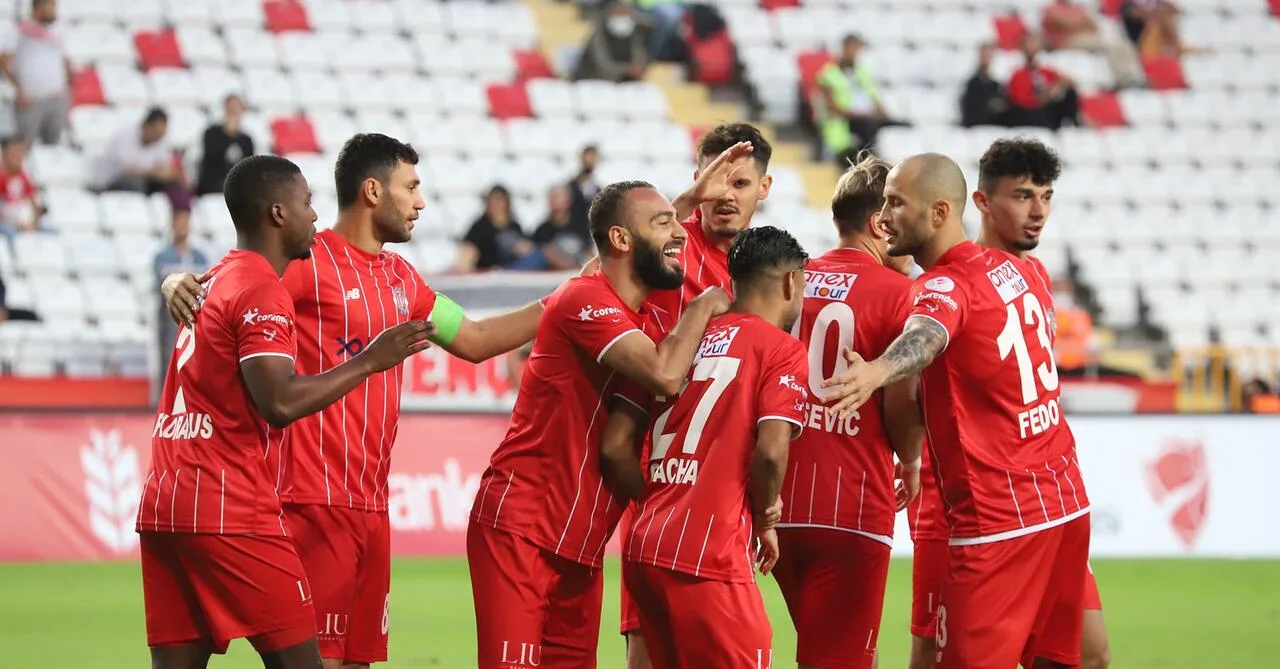FTA Antalyaspor 5 – 0 Diyarbekirspor