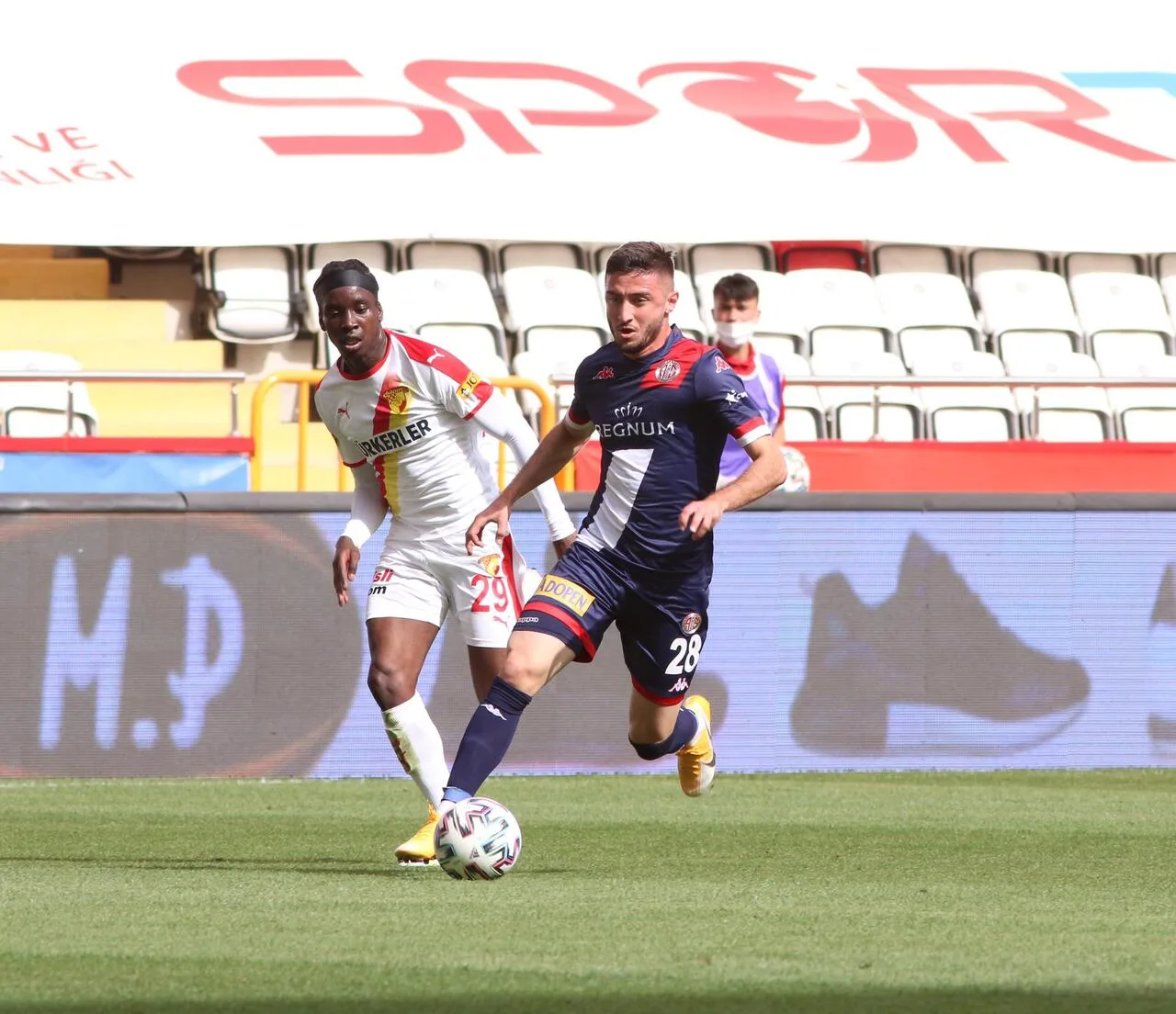 FTA Antalyaspor 2 – 3 Göztepe