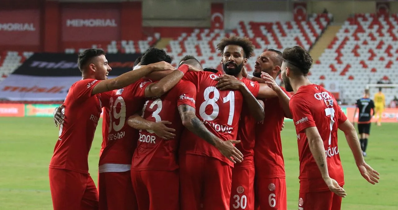 Antalyaspor’un gözü yeni rekorda
