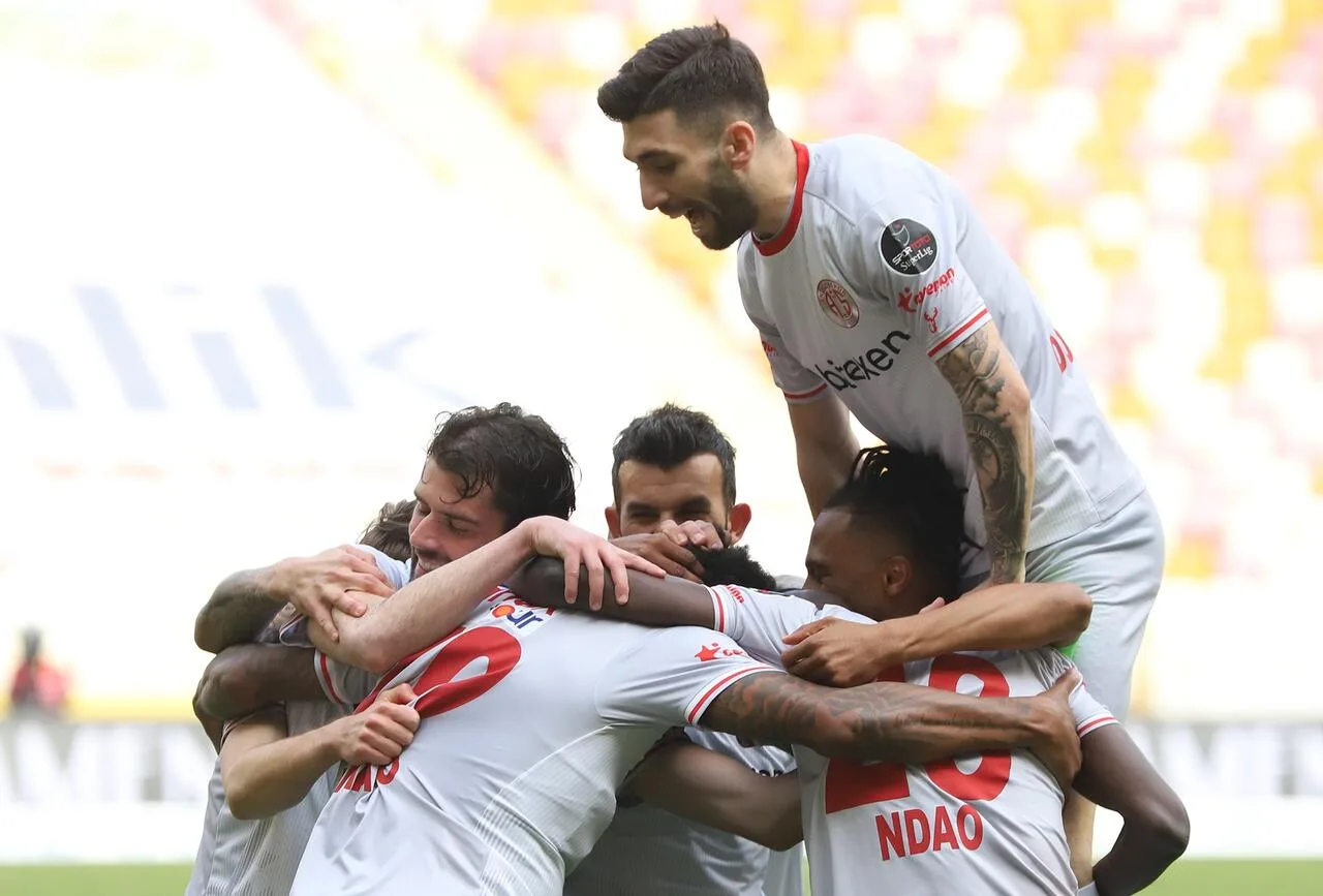 Yeni Malatyaspor 1 – 2 FTA Antalyaspor
