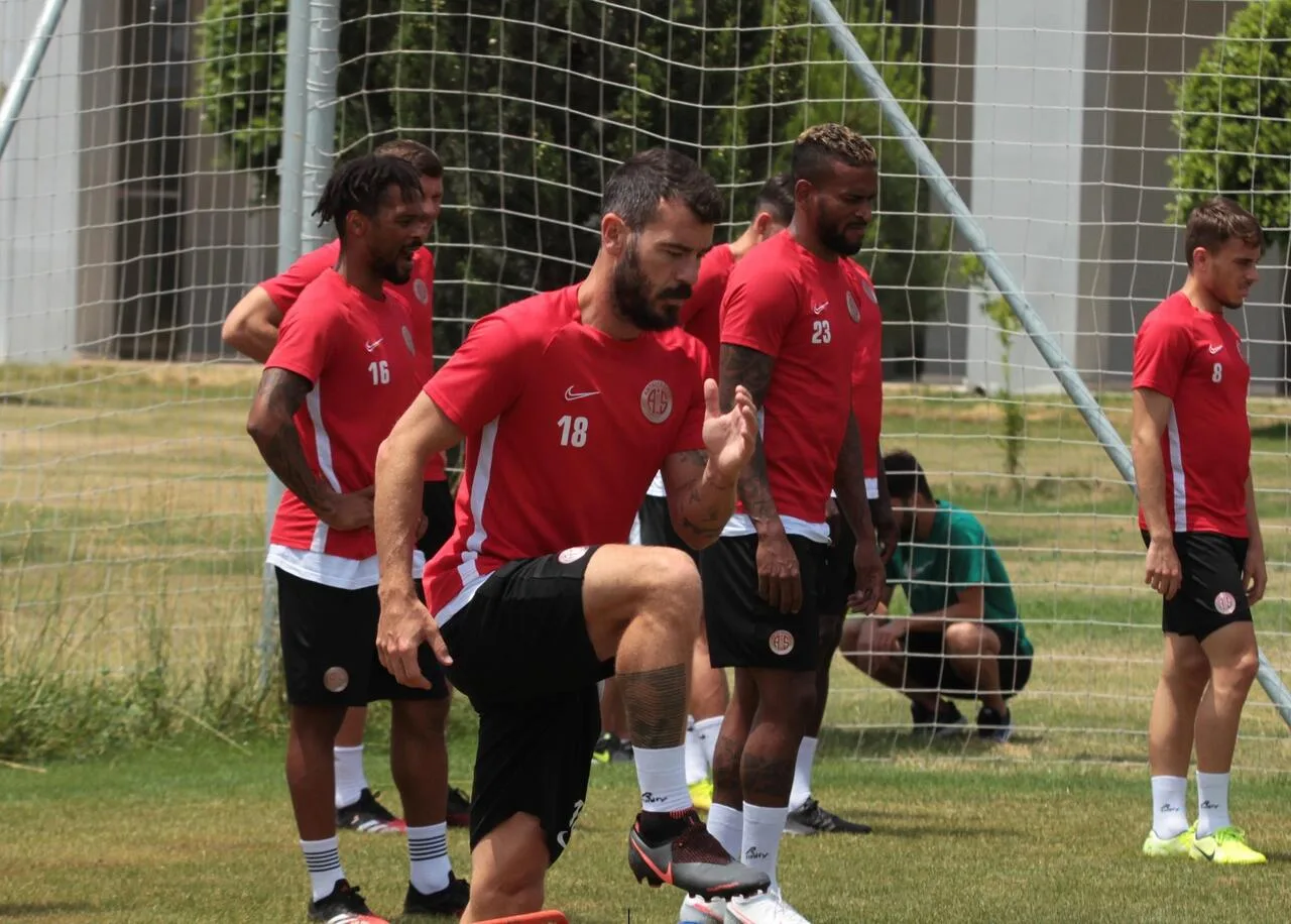 Antalyaspor’da testler tamam