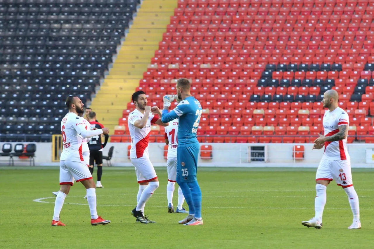 Antalyaspor seriyi 10 maça çıkardı!
