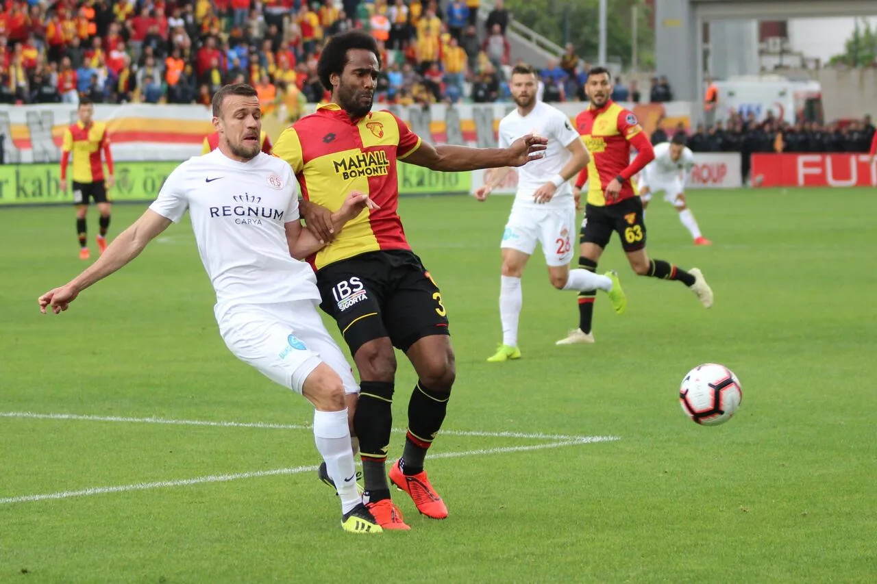 Göztepe 4 – 1 Antalyaspor