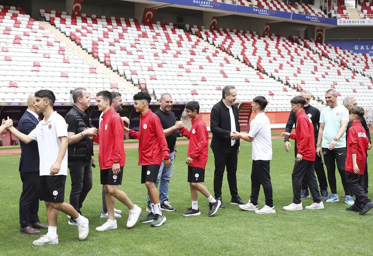 Antalyaspor’da bayramlaşma töreni yapıldı