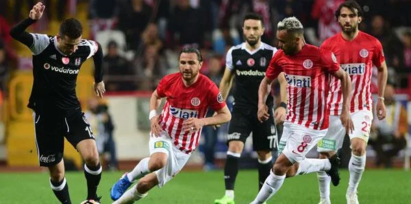 Antalyaspor ile Beşiktaş 43.randevuda