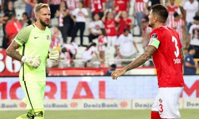 Bülent Korkmaz’ın vazgeçilmezleri