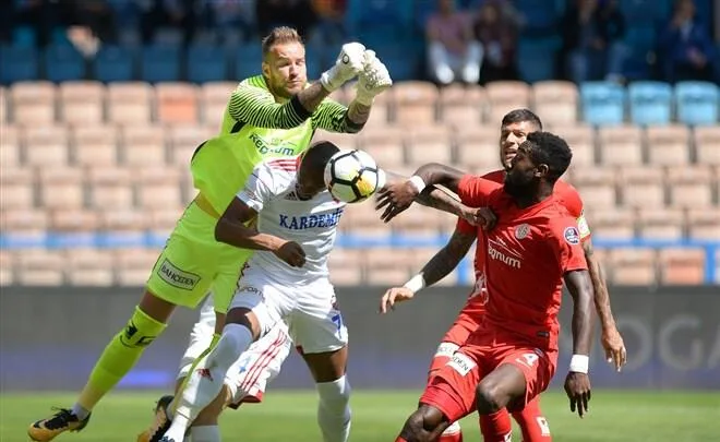 K. Karabükspor – Antalyaspor : 1-2