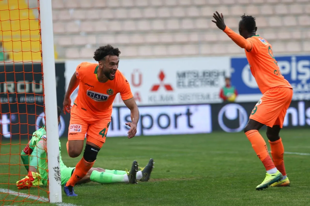 Antalyaspor diye Alanyaspor’a gitmiş