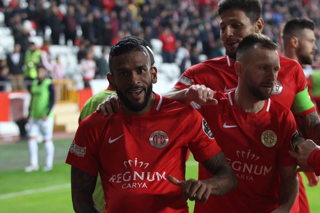 Antalyaspor hasret giderdi