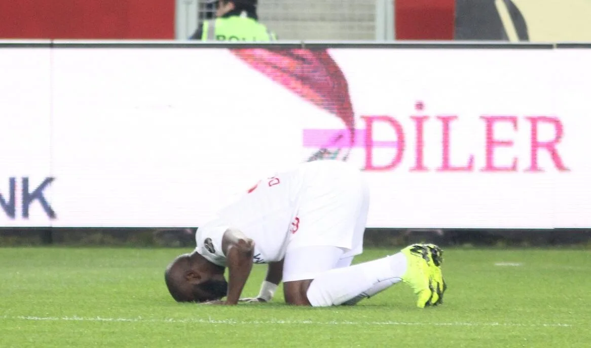 Doukara: Kader anları oldu