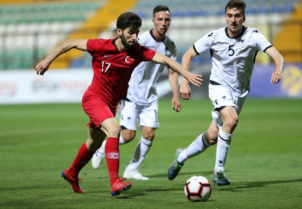 Doğukan Sinik 77 dakika sahada kaldı