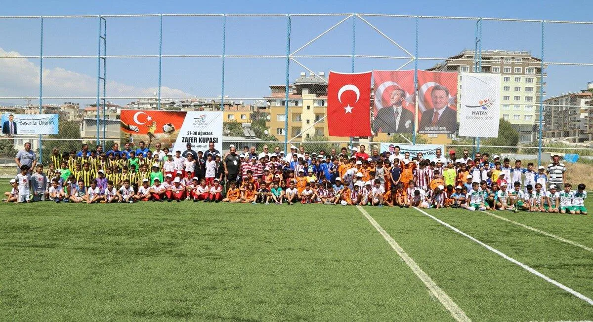 Antalyaspor,Fenerbahçe’yi finalde yenerek Zafer Kupasını aldı