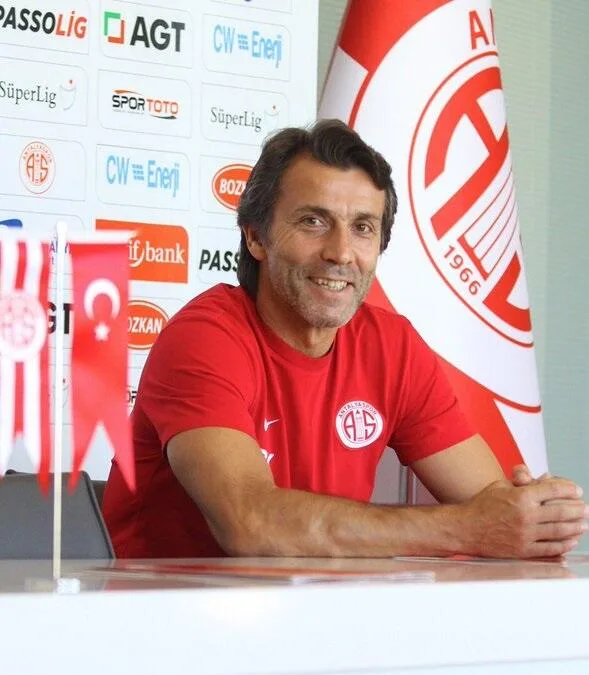 Bülent Korkmaz eksik oyunculardan şikayetçi