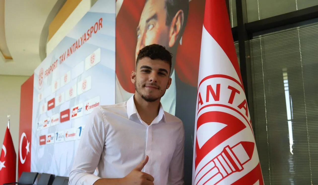 Doğukan Nelik’ten korkutan sakatlık