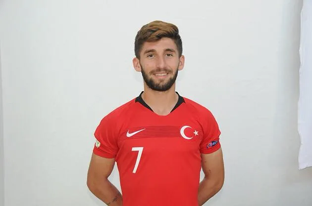 Milli takımlara futbolcu nasıl seçiliyor? Doğukan Sinik…