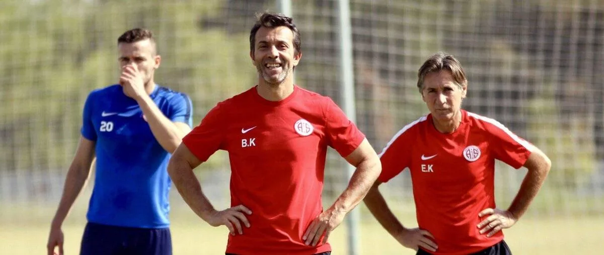 Antalyaspor’un derbi kadrosu belli oldu