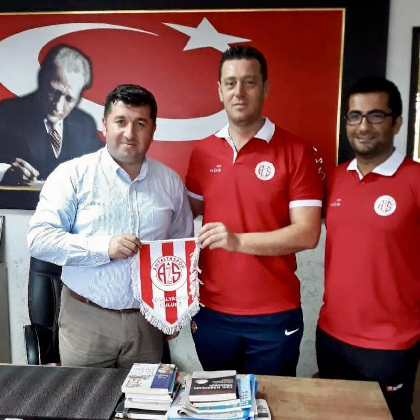 Antalyaspor’dan Barbaros Ortaokulu’na davet
