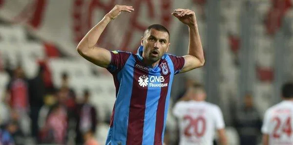 Antalyaspor taraftarından ‘Hain Burak Yılmaz’ tezahüratı