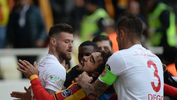 Diego’ya 2 maç ceza