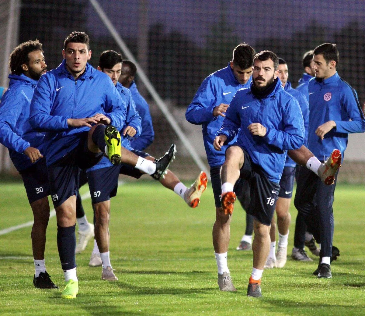 Antalyaspor’un Fenerbahçe maçı kadrosu belli oldu