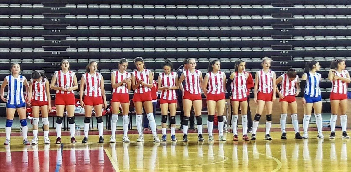 Antalyaspor voleybolda finalde…