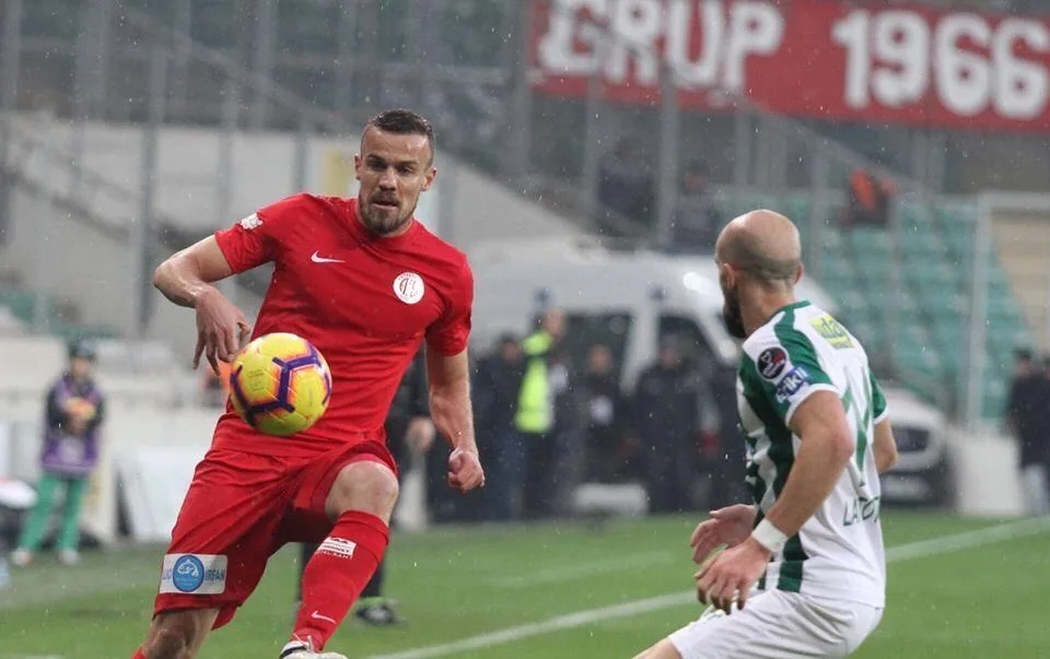 Chico: Daha büyük şeyler istemeliyiz