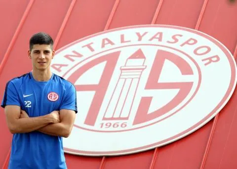 Harun Alpsoy, Antalyaspor’a transfer sürecini anlattı