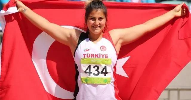 Antalyaspor’dan Eda Tuğsuz’a tebrik!