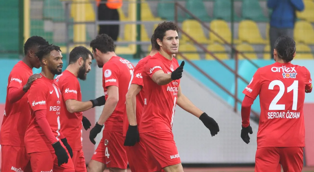 Eyüpspor 0 – 3 Antalyaspor