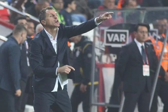 Tomas: Bu takımı ileriye taşıyacağız