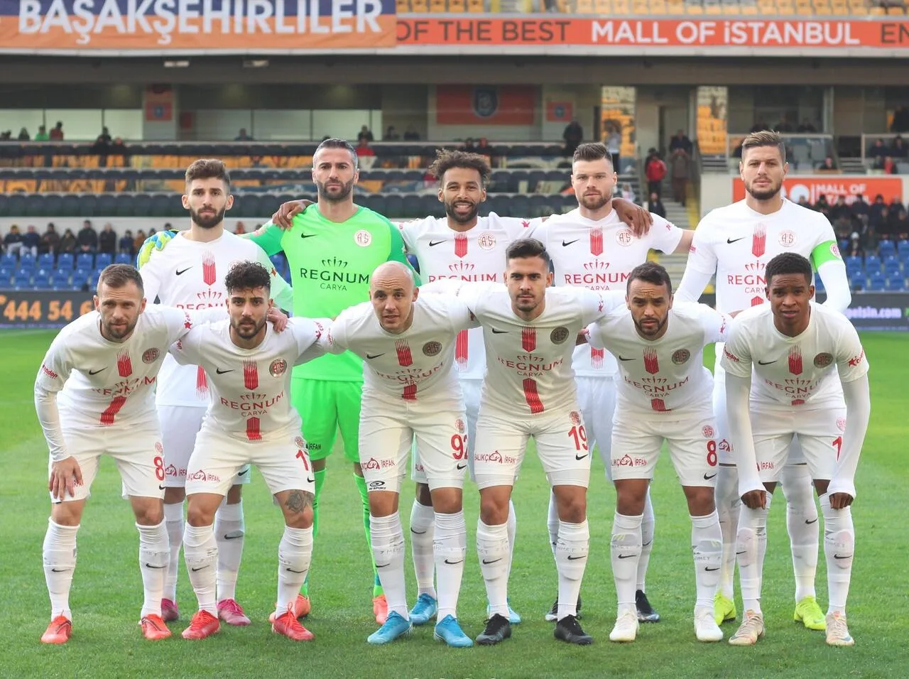 Antalyaspor hak ettiği puanın gerisinde