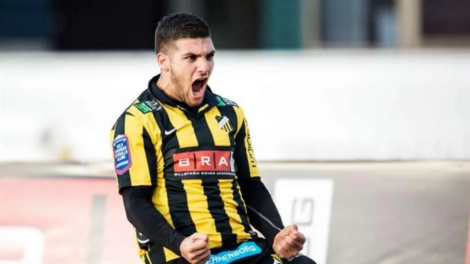 El Kabir, Hacken’de kalmak istiyor
