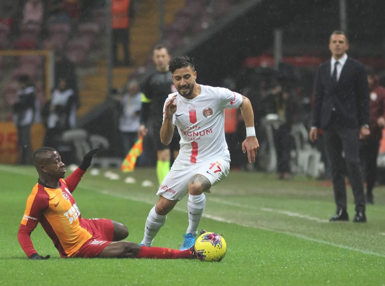 Galatasaray 5 – 0 Antalyaspor