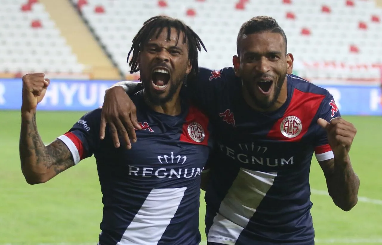 FTA Antalyaspor 2 – 0 Kayserispor