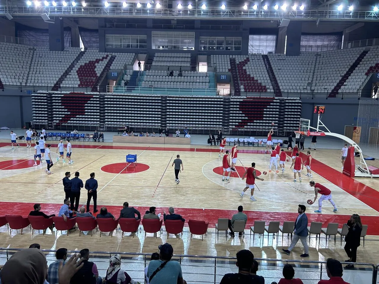 Ayos Antalya Spor 66 – 52 İBB