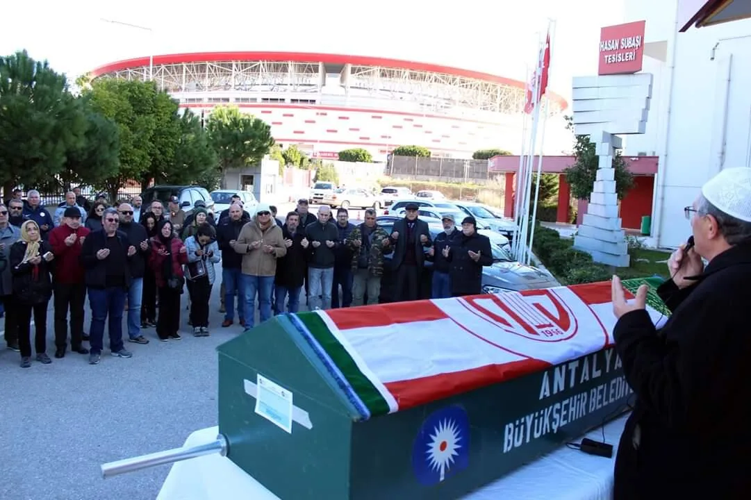 İsmet Sevin son yolculuğuna uğurlandı